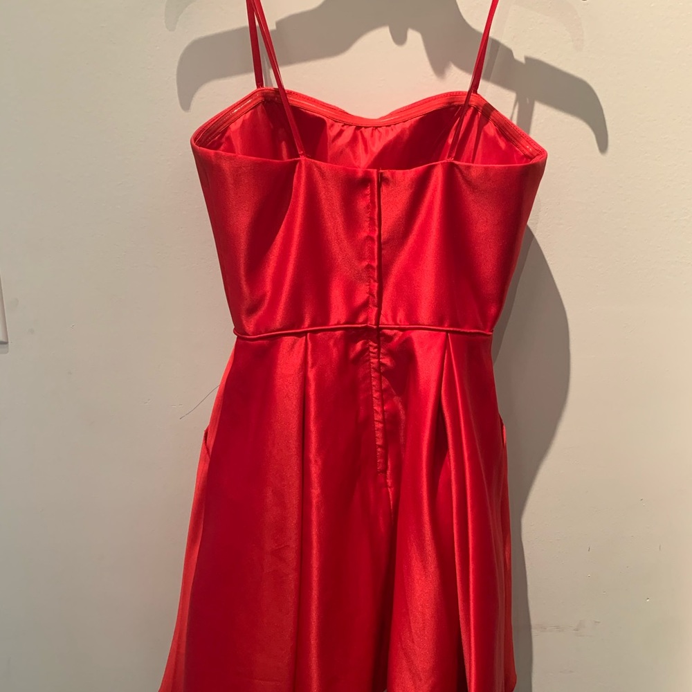 Dress - Picture 2 of 2